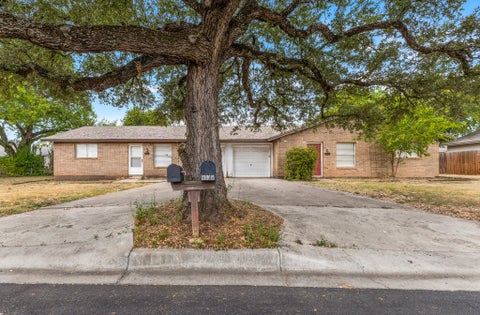 Photo of 803 Judy DR, Georgetown, TX 78628 (MLS # 6765007)