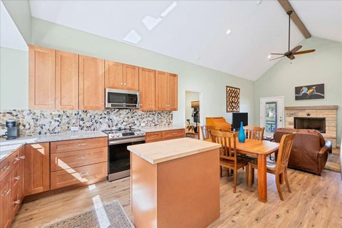 Tiny photo for 10500 W Lakeview DR, Jonestown, TX 78645 (MLS # 7807146)