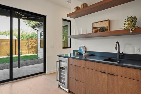 Tiny photo for 308 El Paso ST, Austin, TX 78704 (MLS # 4681997)