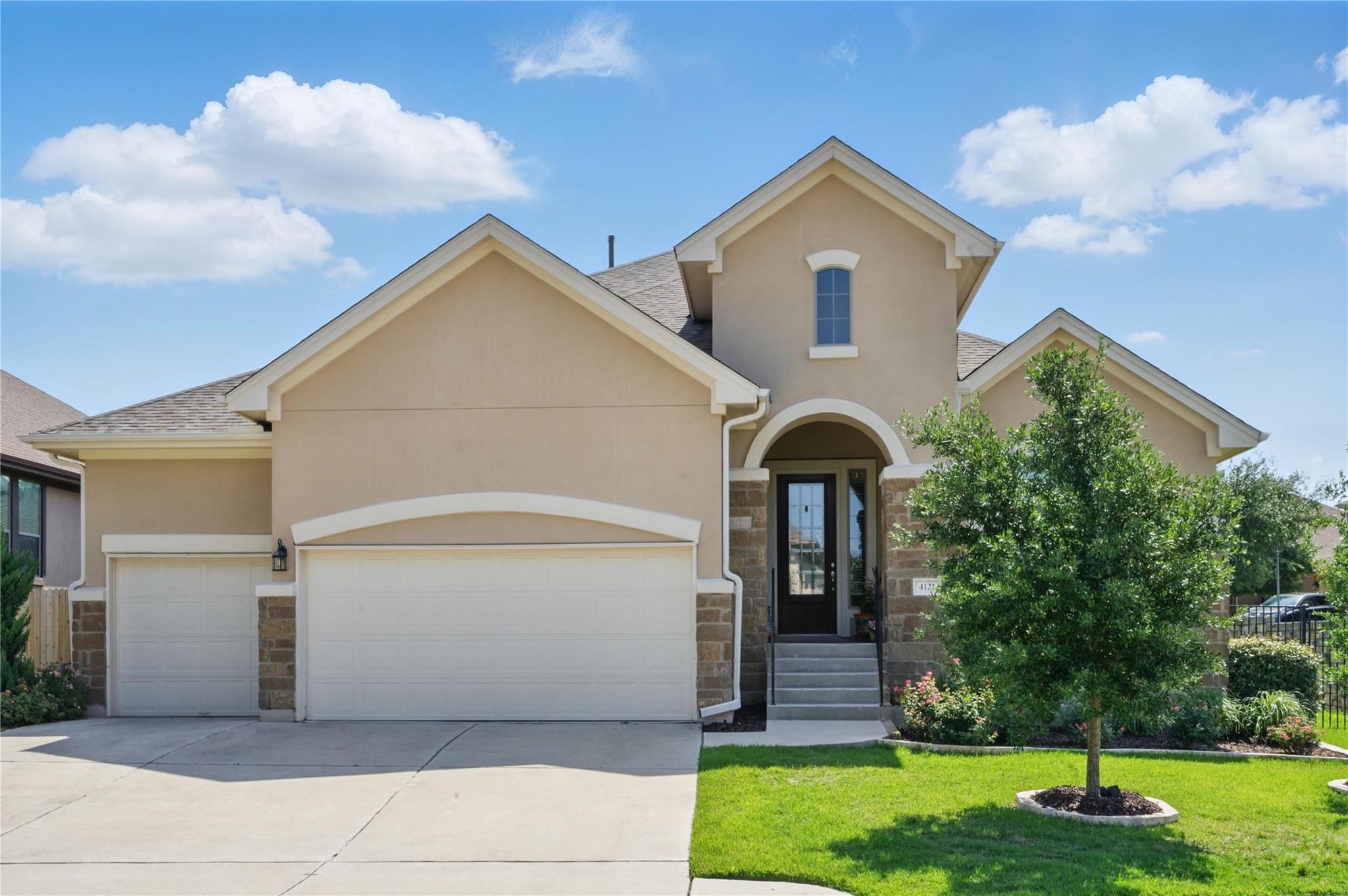 4121 Vinalopo DR
