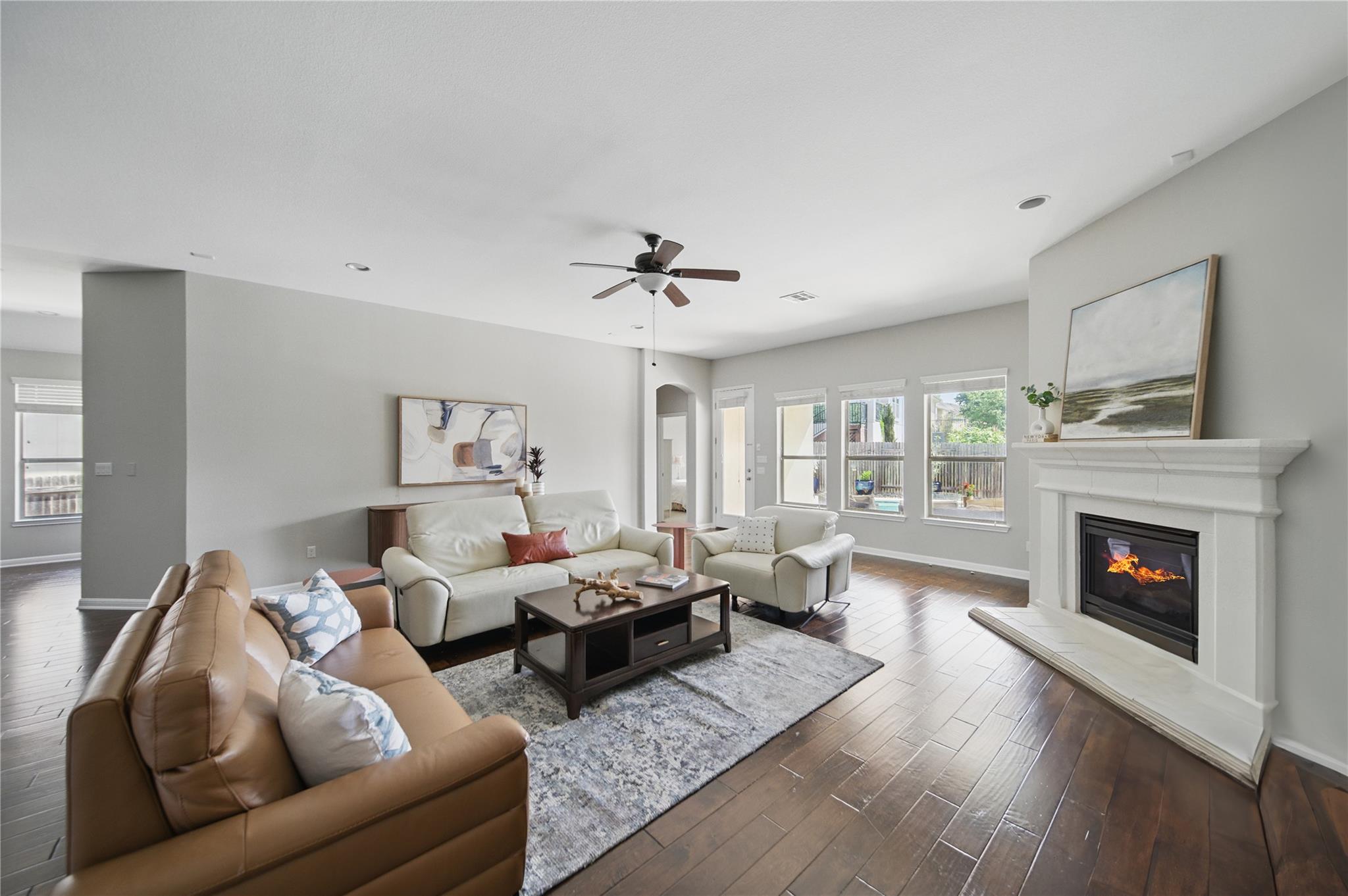 4121 Vinalopo DR