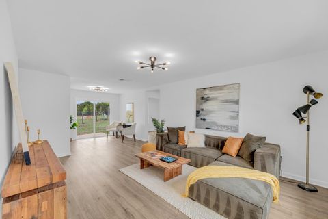 8104 Valleyfield DR Austin TX 78724