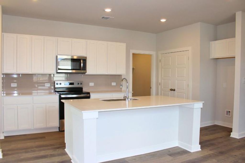 Photo of 1140 Wild Leaf WAY, San Marcos, TX 78666 (MLS # 3284224)