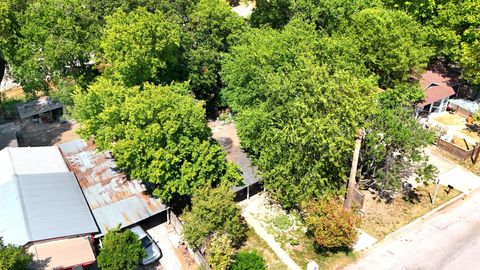 Tiny photo for 2904 Castro ST, Austin, TX 78702 (MLS # 2801217)