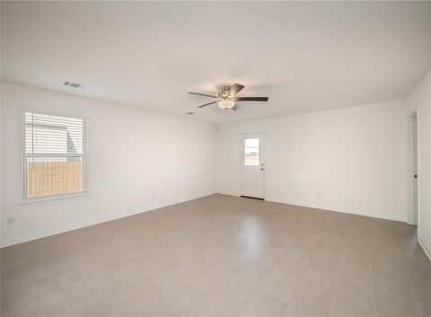 Tiny photo for 17216 Farmhouse LN, Elgin, TX 78621 (MLS # 5940923)