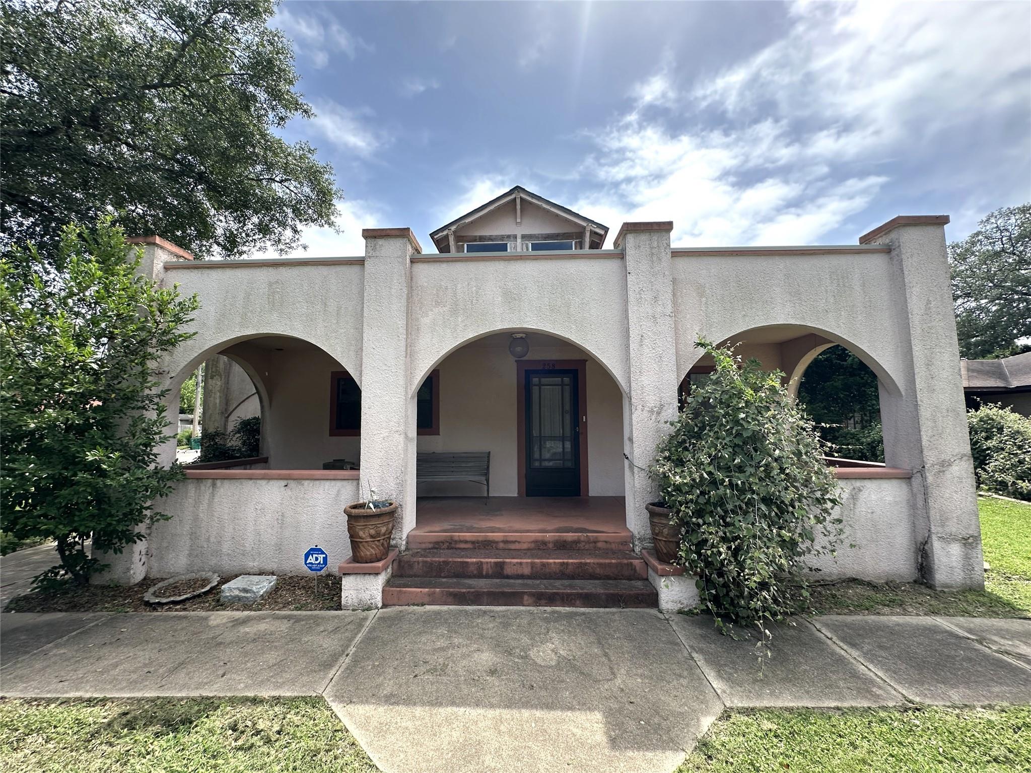 258 South Washington ST