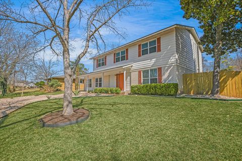 Photo of 7301 Marywood CIR, Austin, TX 78723 (MLS # 3744736)