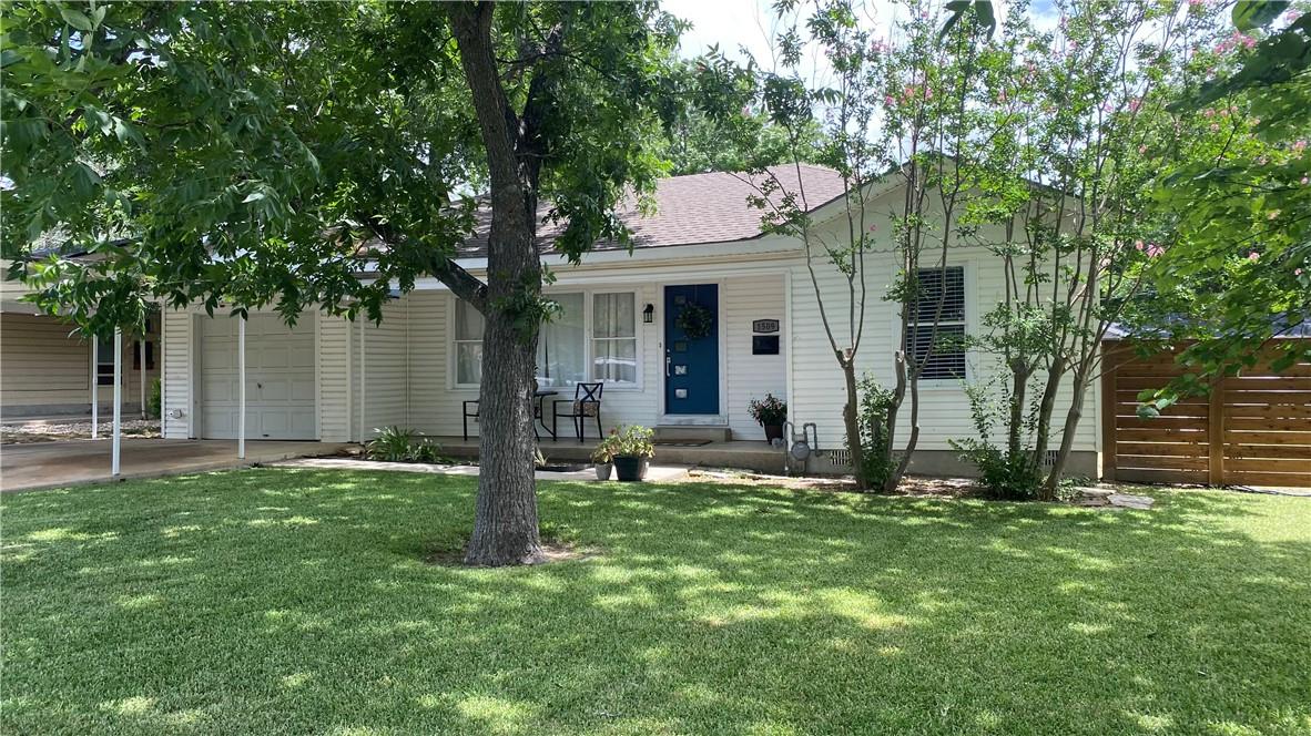 Photo 1 of 28 — 1509 Vine ST, Georgetown, TX 78626