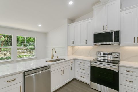 Tiny photo for 1601 Gatlinburg DR, Pflugerville, TX 78660 (MLS # 9366139)
