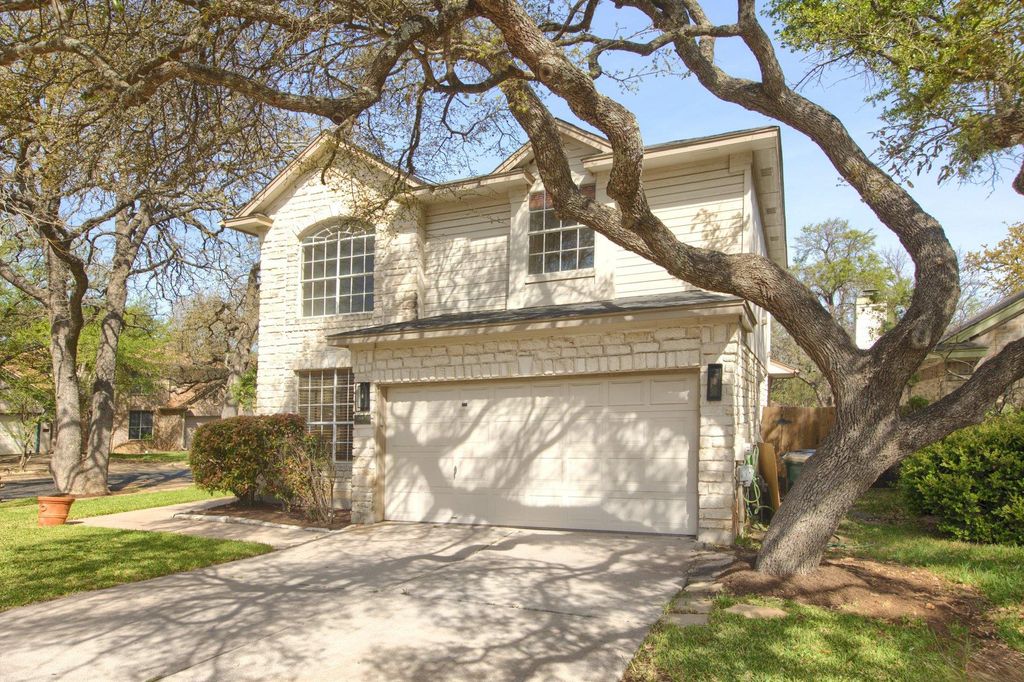 Photo of 13400 GENT DR, Austin, TX 78729 (MLS # 6890252)