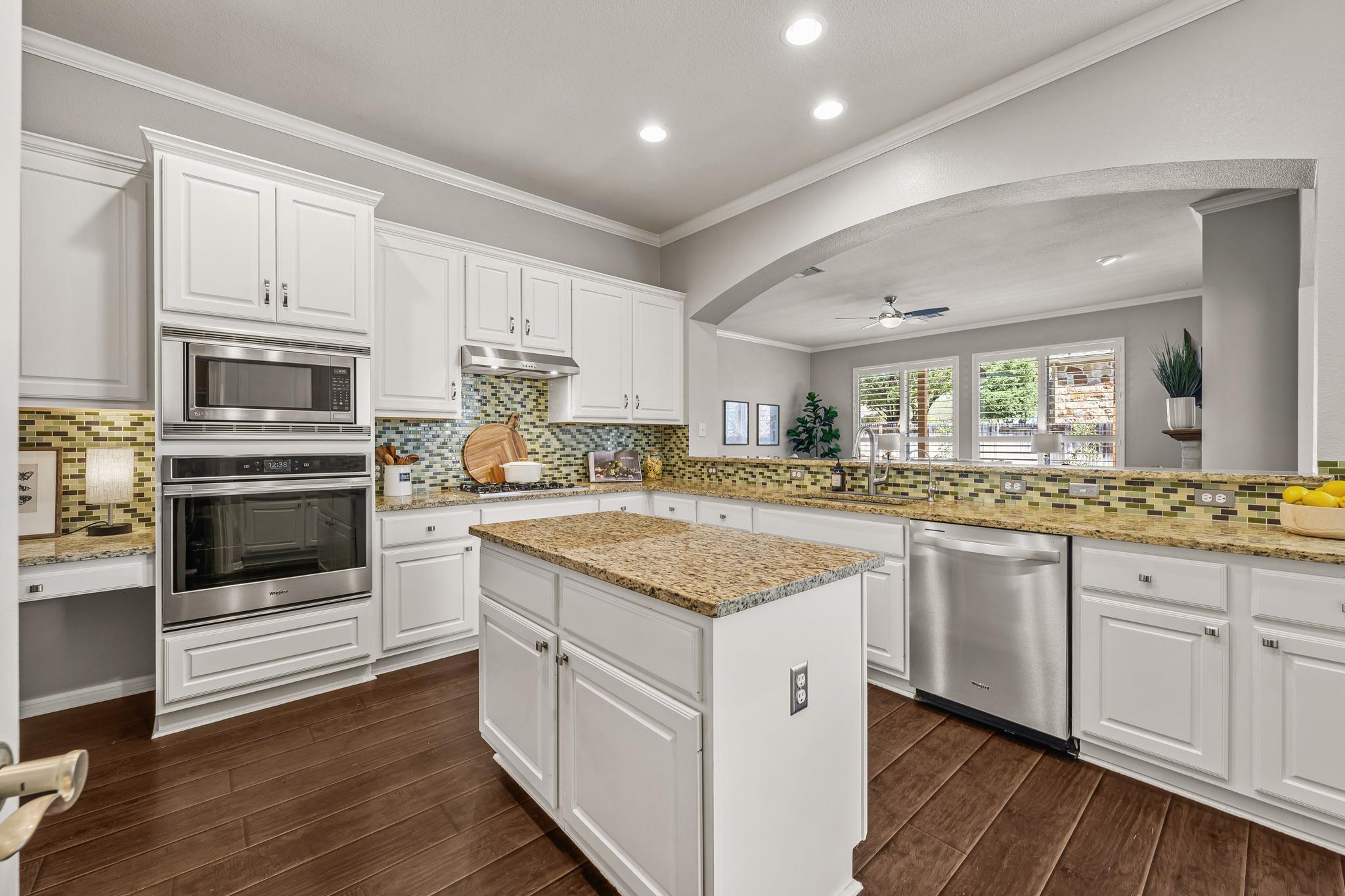 12324 Salida Del Sol PASS