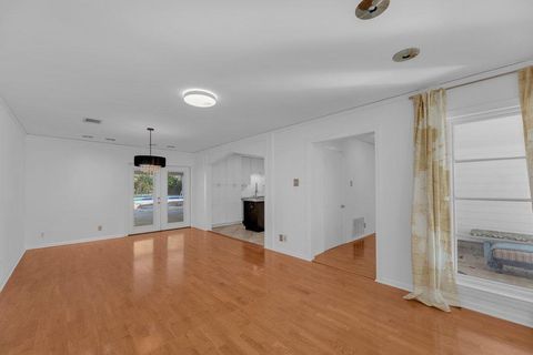 Tiny photo for 1224 Corona DR, Austin, TX 78723 (MLS # 9249174)