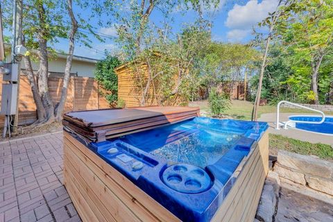 Tiny photo for 1224 Corona DR, Austin, TX 78723 (MLS # 9249174)