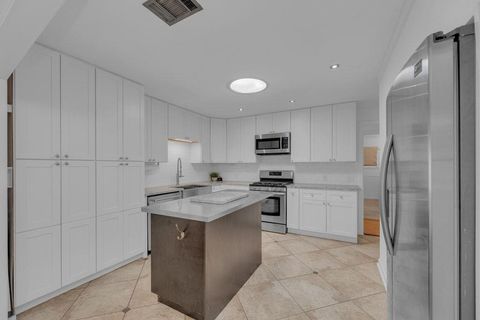 Tiny photo for 1224 Corona DR, Austin, TX 78723 (MLS # 9249174)