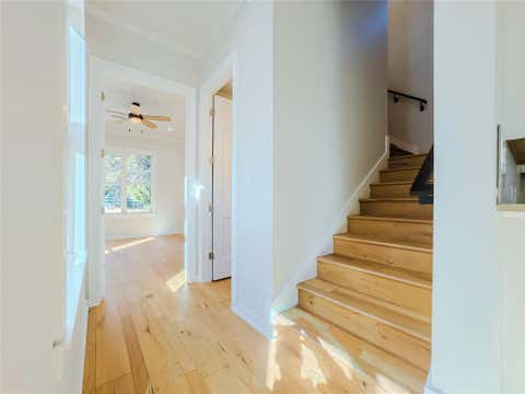 Tiny photo for 2404 Bruin DR, Spicewood, TX 78669 (MLS # 8500369)