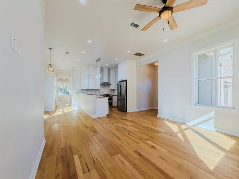 Tiny photo for 2404 Bruin DR, Spicewood, TX 78669 (MLS # 8500369)
