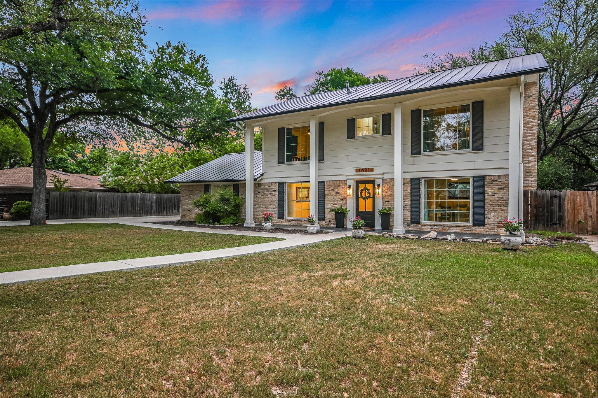 11903 Brookwood CIR