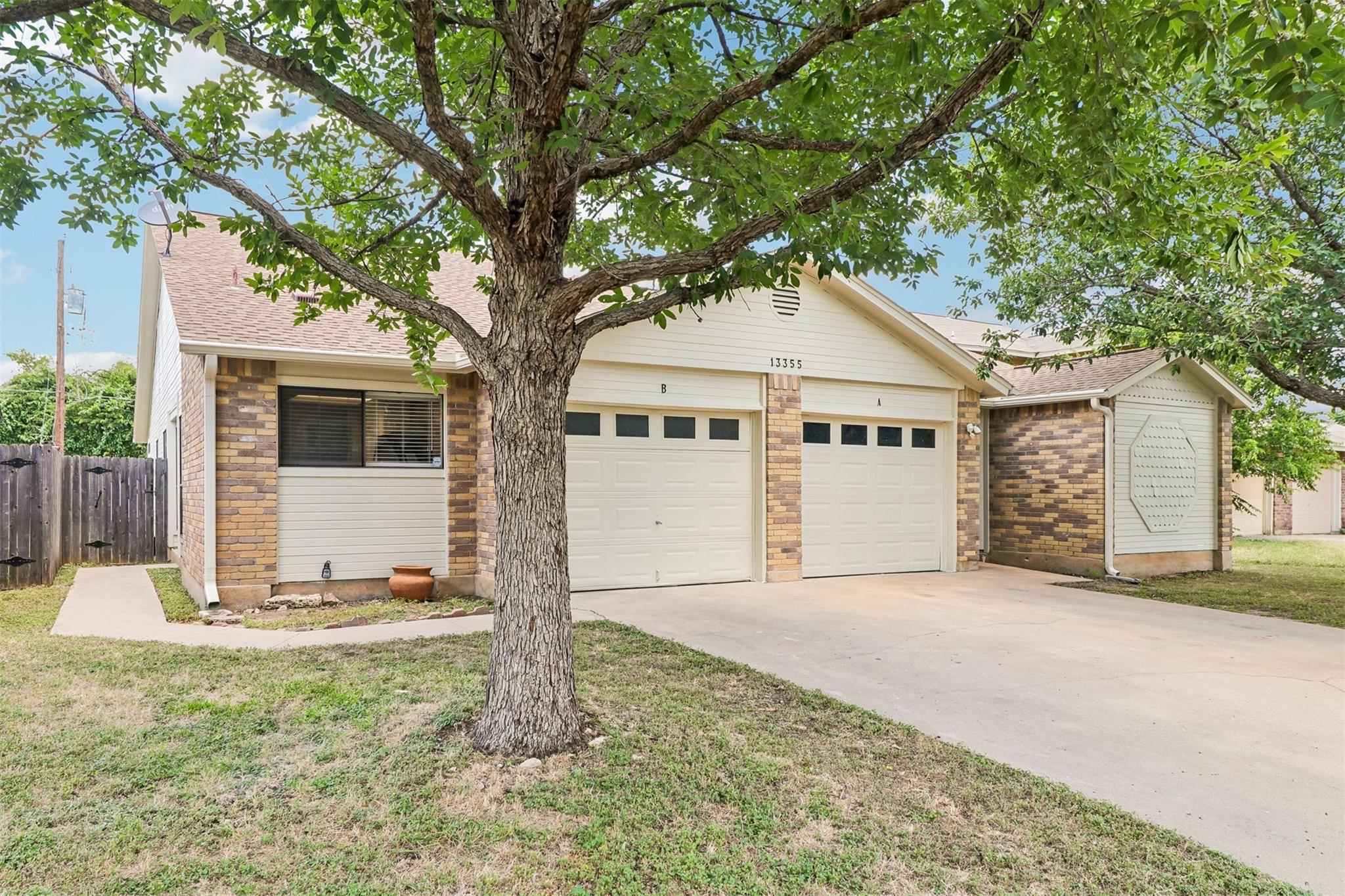 13355 Water Oak LN