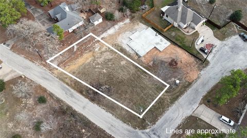 Photo of Lot 1574 Pahoiki LN, Bastrop, TX 78602 (MLS # 1321048)