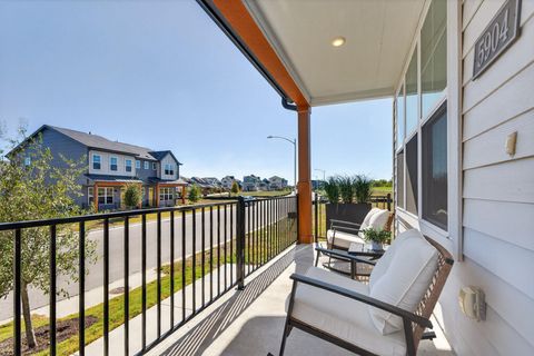 Tiny photo for 5904 Rotunda VW, Austin, TX 78747 (MLS # 2609751)