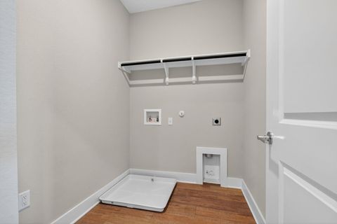 Tiny photo for 5904 Rotunda VW, Austin, TX 78747 (MLS # 2609751)