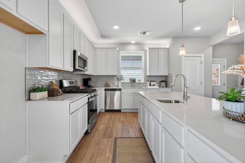 Tiny photo for 5904 Rotunda VW, Austin, TX 78747 (MLS # 2609751)