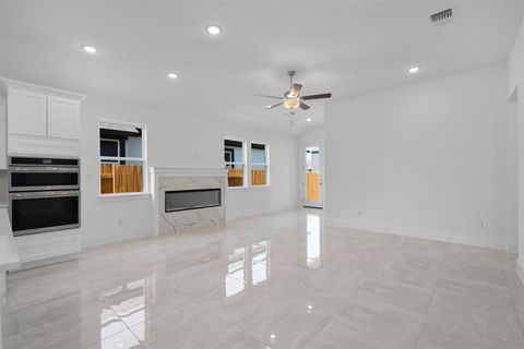 Tiny photo for 19108 Kleingrass LN, Pflugerville, TX 78660 (MLS # 5975440)