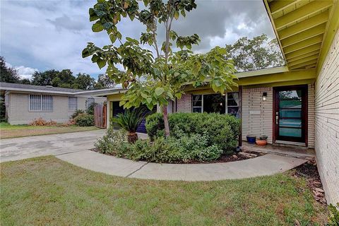 Tiny photo for 1706 Ridgemont DR, Austin, TX 78723 (MLS # 4698922)