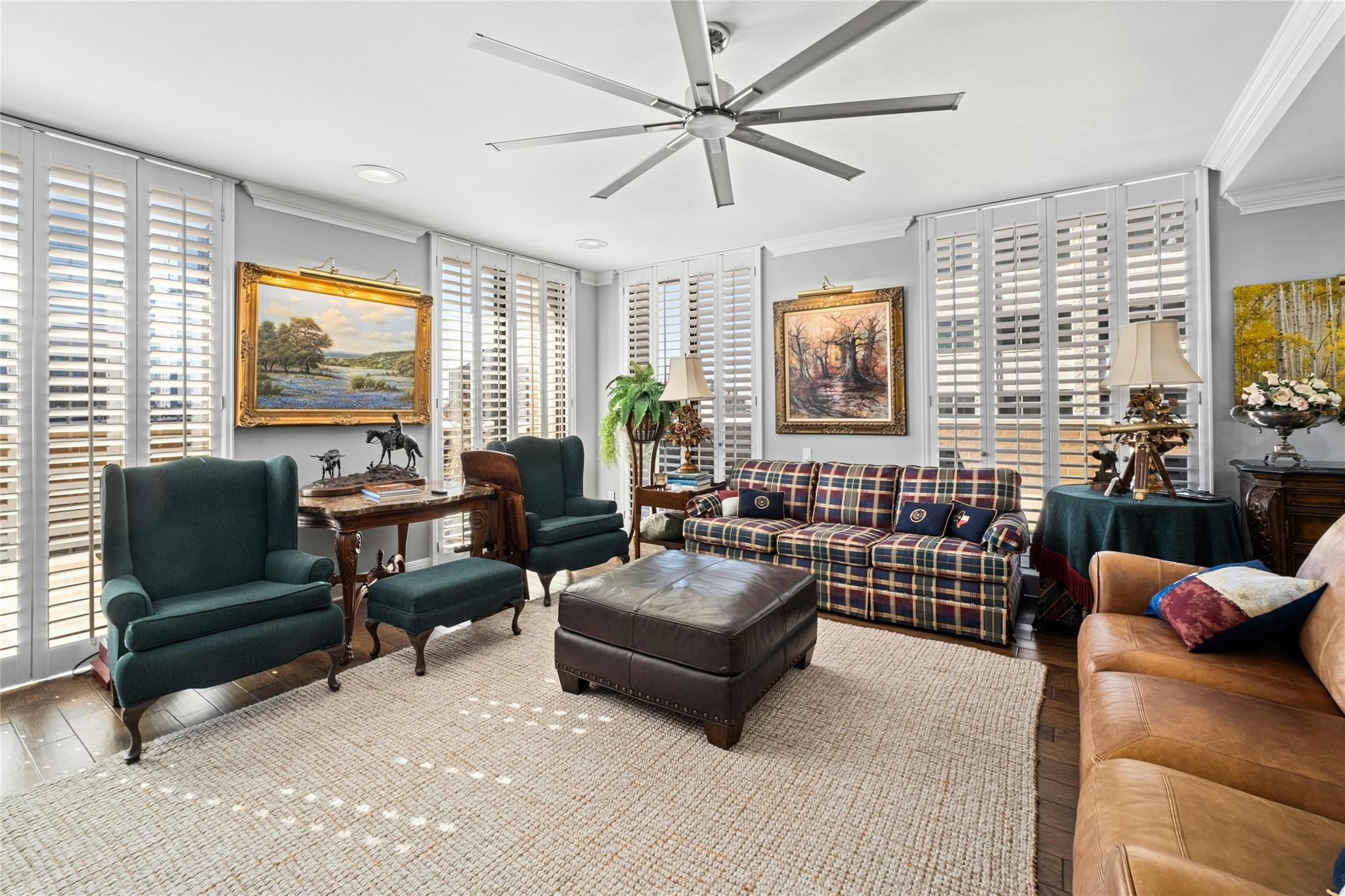 1122 Colorado ST 1004