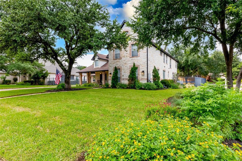 104 Hazeltine DR