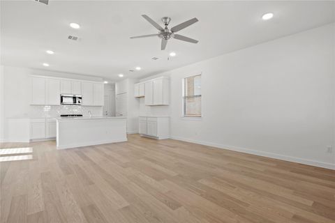 Tiny photo for 8005 Shining Flor RUN, Lago Vista, TX 78645 (MLS # 8633343)