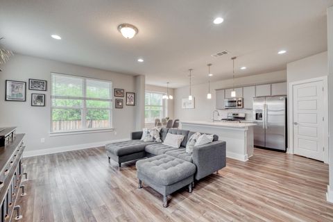541 Peace DR Liberty Hill TX 78642