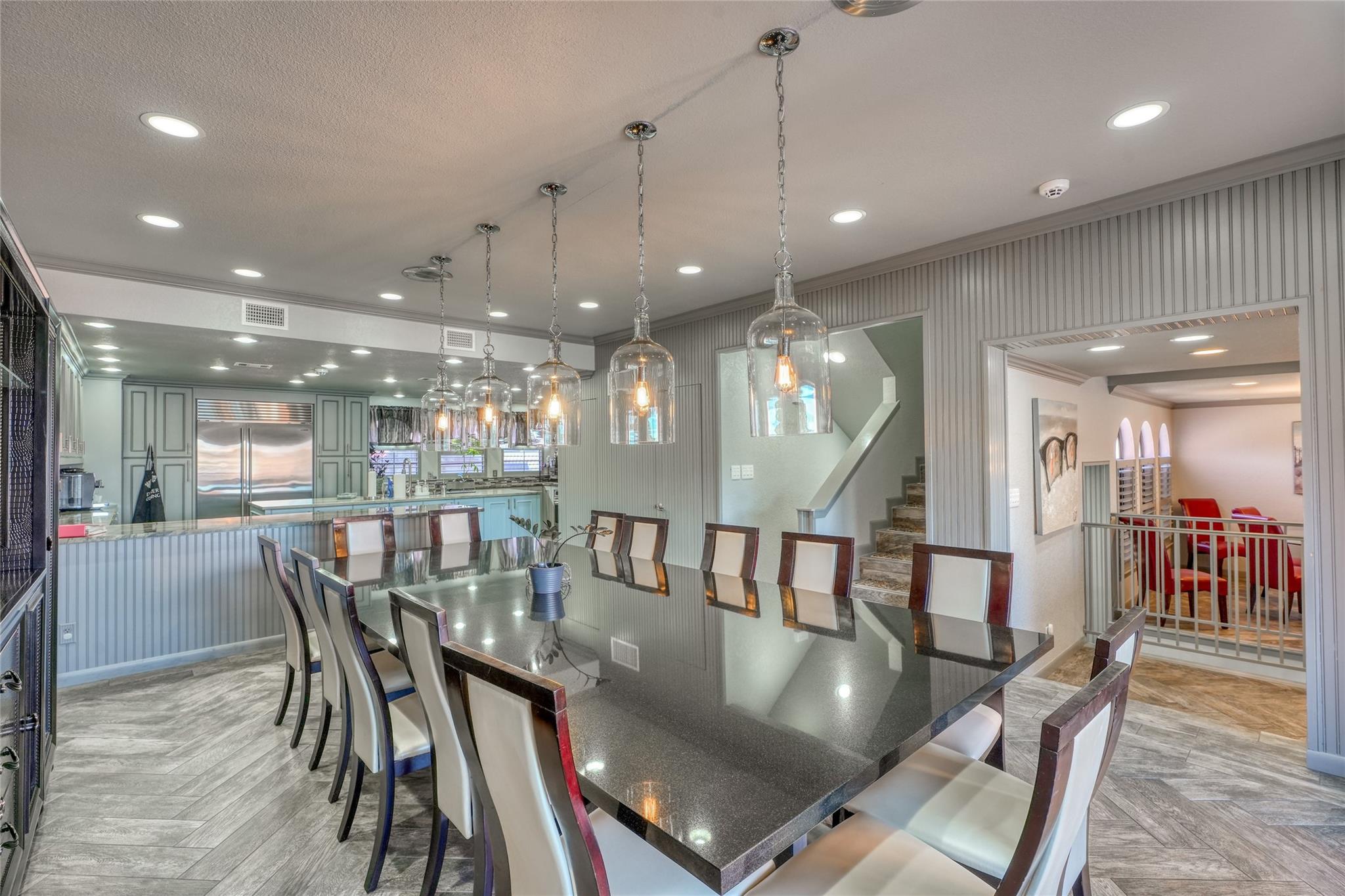 521 N Horseshoe Bay BLVD