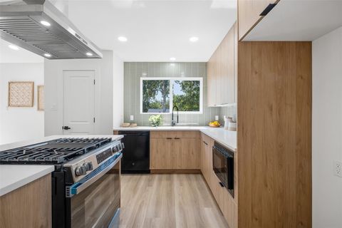 Tiny photo for 6201 Waycross DR, Austin, TX 78745 (MLS # 5272153)