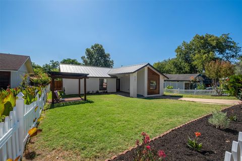 Tiny photo for 6201 Waycross DR, Austin, TX 78745 (MLS # 5272153)