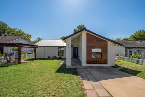 Tiny photo for 6201 Waycross DR, Austin, TX 78745 (MLS # 5272153)