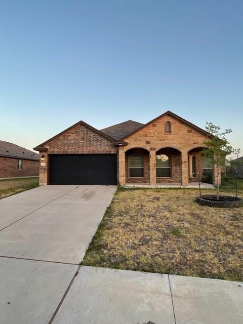 114 Ken DR