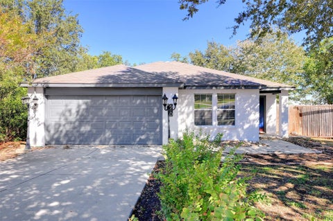 Photo of 610 Duke BND, New Braunfels, TX 78130 (MLS # 4503818)