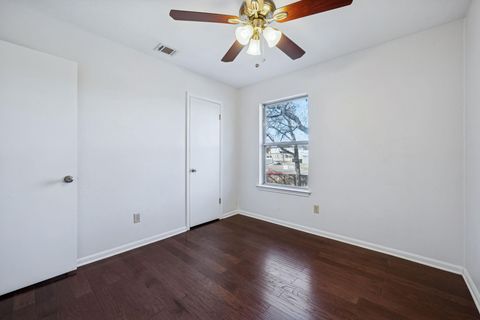 Tiny photo for 1500 Aquifer CV #B, Austin, TX 78746 (MLS # 8501544)