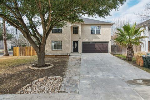 Photo of 901 E Whispering Hollow DR, Kyle, TX 78640 (MLS # 8400526)