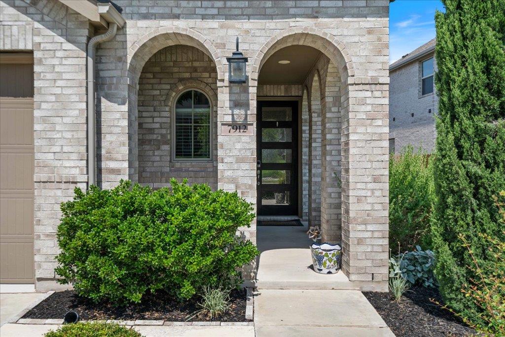 7912 Prairie Rye DR