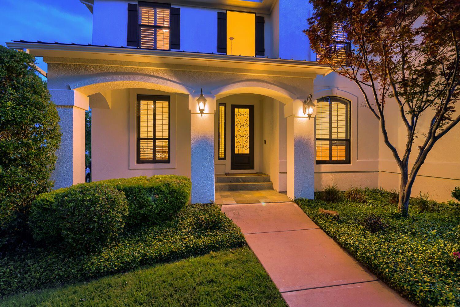 107 Hensley DR