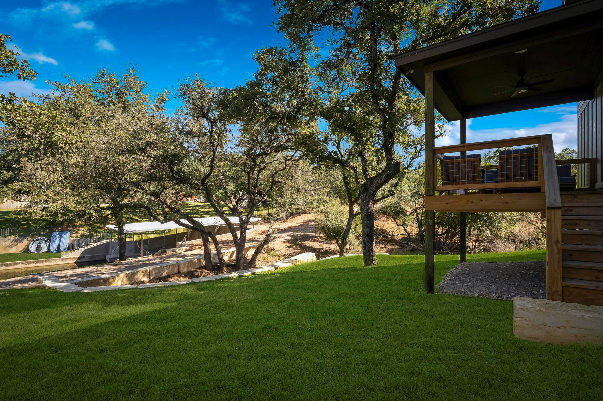 Granite Shoals, Texas 78654, United States, 3 Bedrooms Bedrooms, ,3 BathroomsBathrooms,Residential,Active,34223