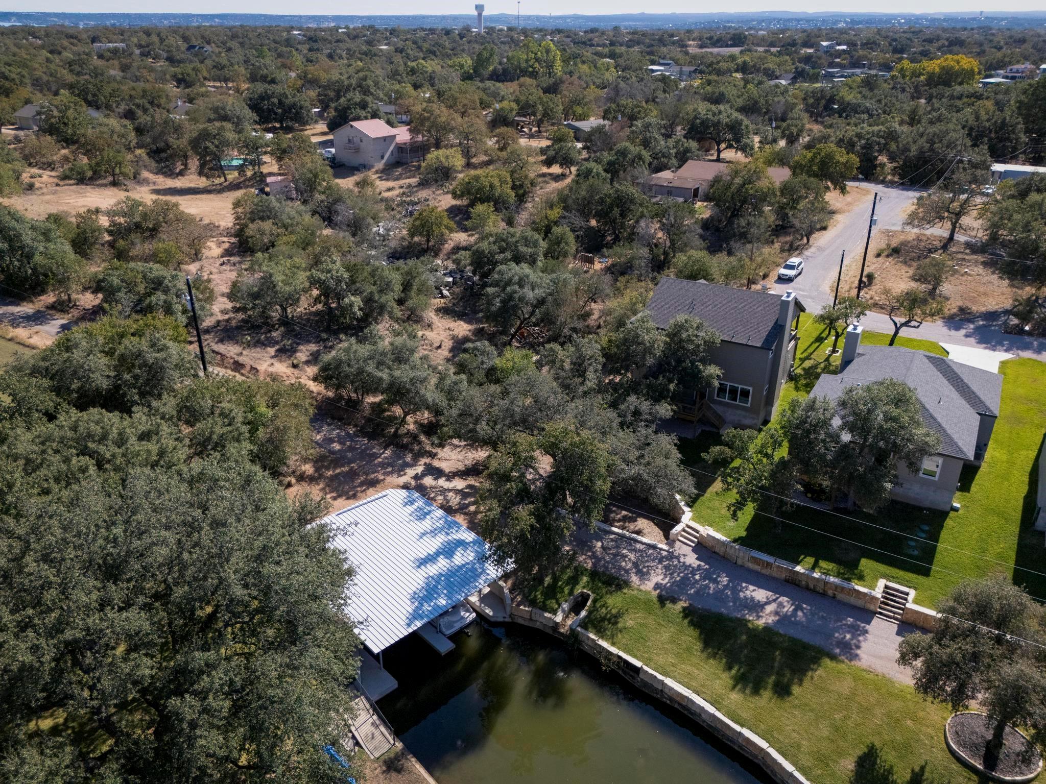 Granite Shoals, Texas 78654, United States, 3 Bedrooms Bedrooms, ,3 BathroomsBathrooms,Residential,Active,34223