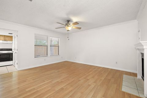 Tiny photo for 7635 Guadalupe ST #806, Austin, TX 78752 (MLS # 6081132)
