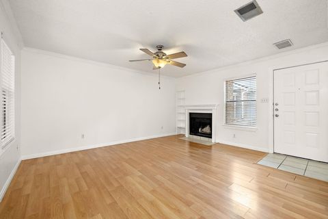 Tiny photo for 7635 Guadalupe ST #806, Austin, TX 78752 (MLS # 6081132)
