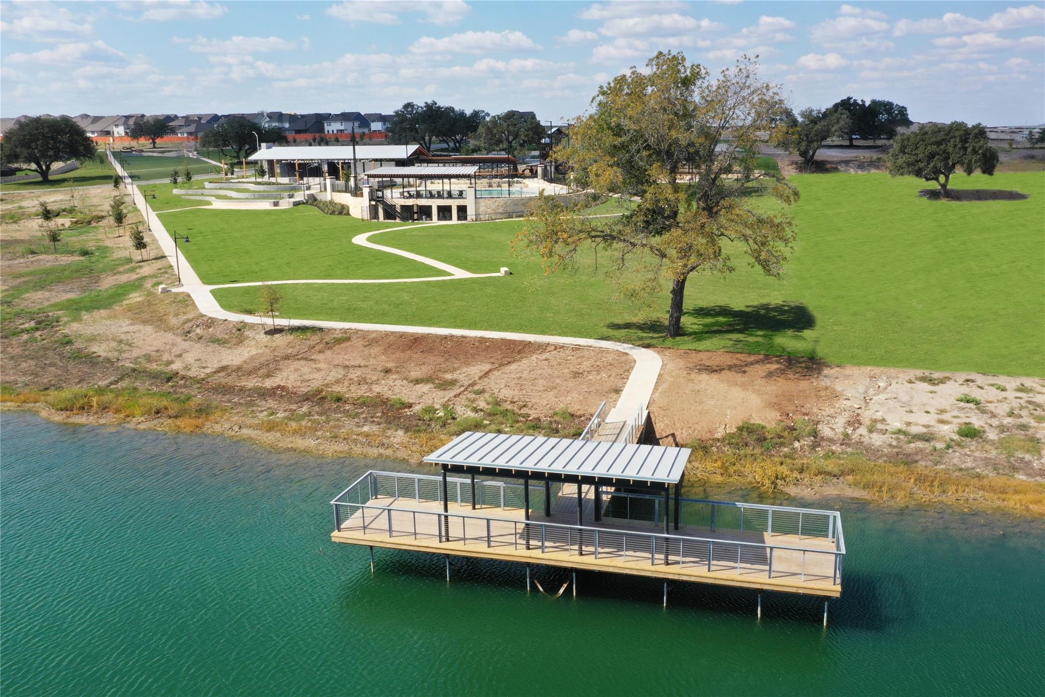 905 South Hemingway LOOP