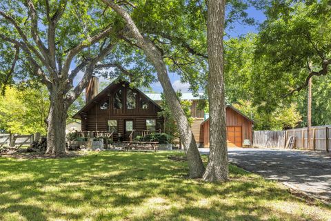 2662 Edgegrove Canyon Lake TX 78133
