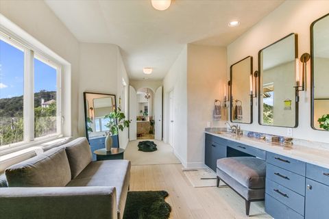 Tiny photo for 5304 Scenic View DR, Austin, TX 78746 (MLS # 4491371)