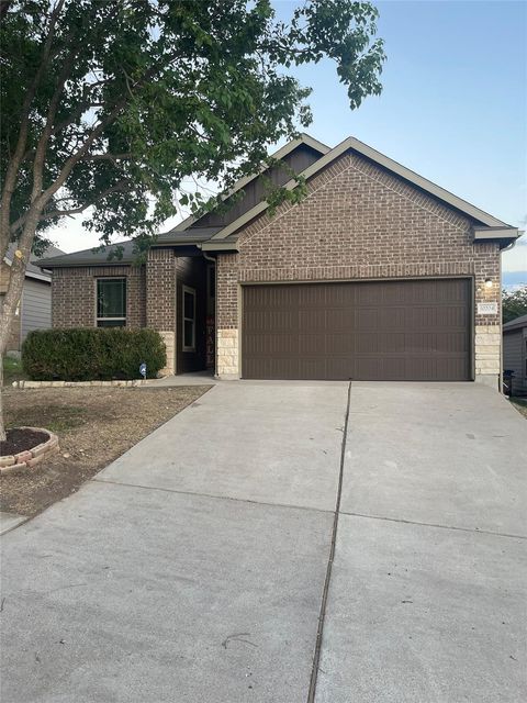 Photo of 10204 Pinnacle Crest LOOP, Austin, TX 78747 (MLS # 6287376)
